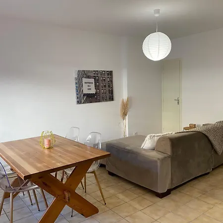 T2 Cosy Avec Espace Exterieur Lezignan-Corbieres Exterior photo