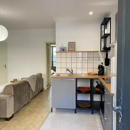 T2 Cosy Avec Espace Exterieur Lezignan-Corbieres Exterior photo