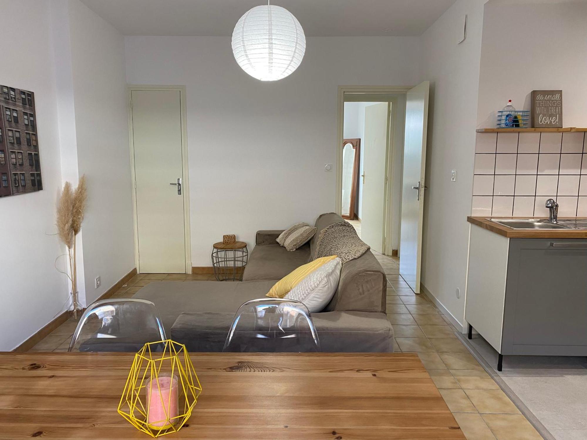 T2 Cosy Avec Espace Exterieur Lézignan-Corbières